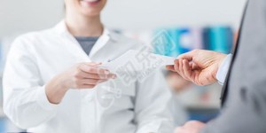 试管周期中打促排针出血还要继续吗？怎样快速缓解？