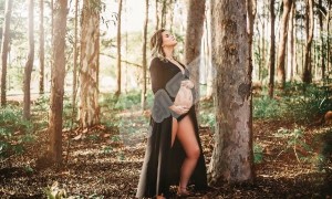 48岁大龄女性做试管婴儿适合用微刺激还是长方案促排？