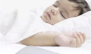 超过预产期计算生男生女的方法是什么？孕期浮肿与生男生女有关系吗？